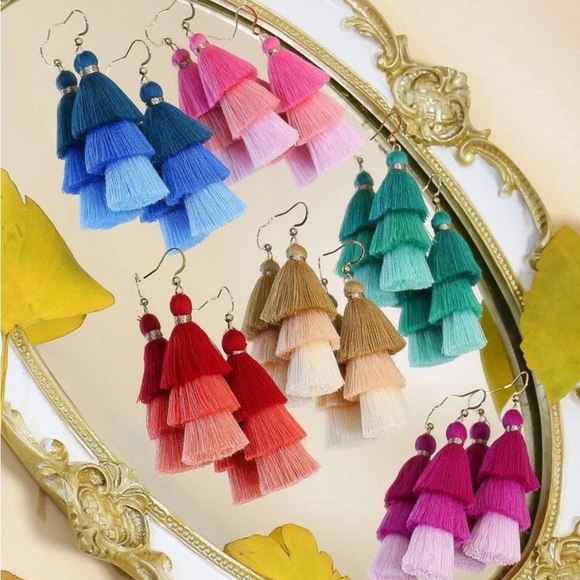 Teal tiered tassel drop earrings never worn - Picture 8 of 13